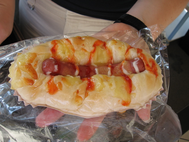 hot dog boat